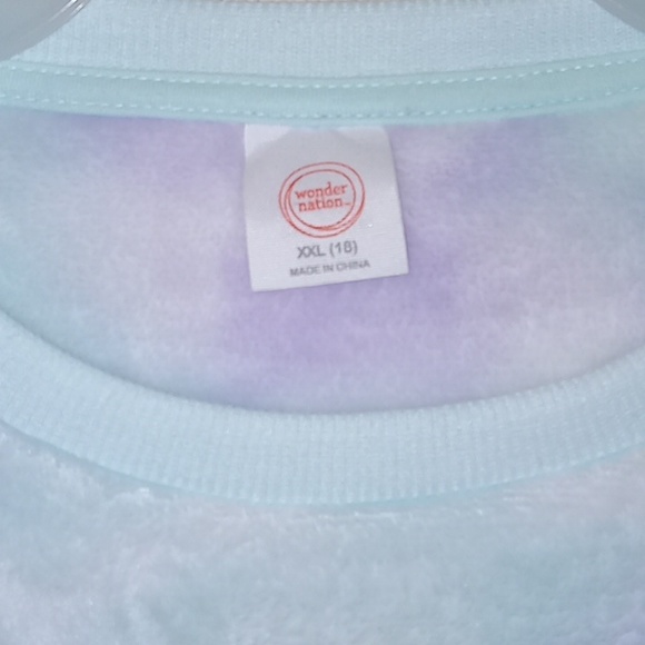 Wonder Nation Sweater - Picture 3 of 4